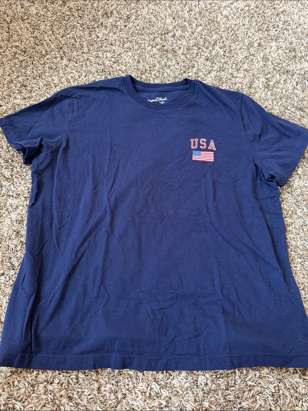 Universal Thread Navy USA Graphic Crewneck Tee